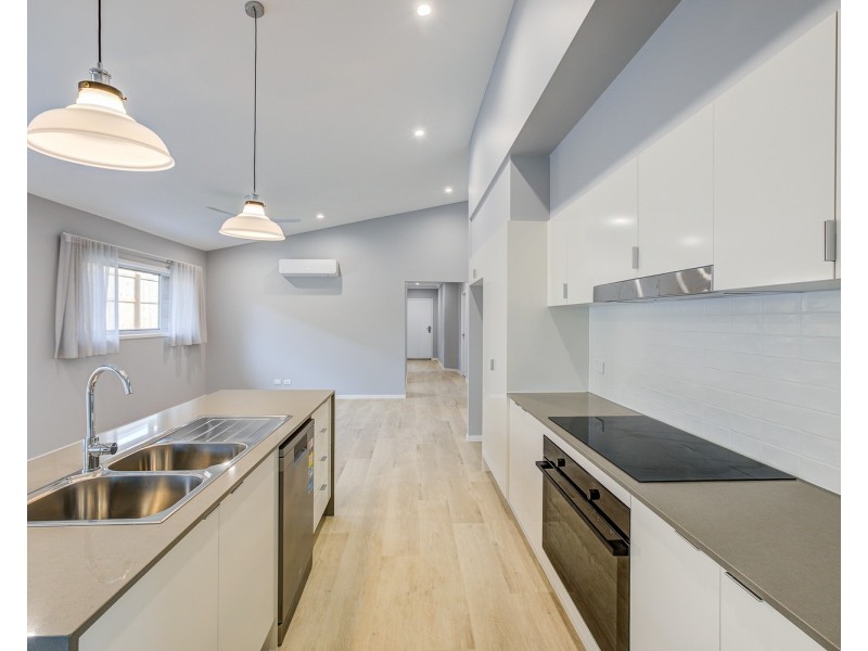 6 Fraser Street, Logan Reserve QLD 4133