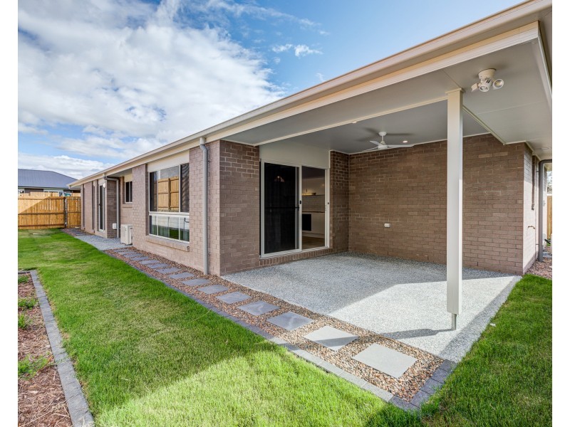 6 Fraser Street, Logan Reserve QLD 4133