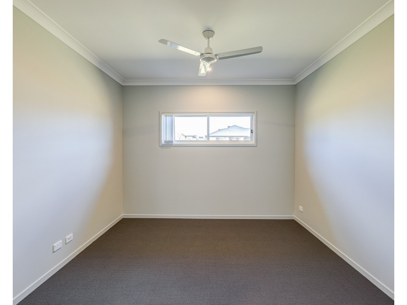 18 Fraser Street, Logan Reserve QLD 4133