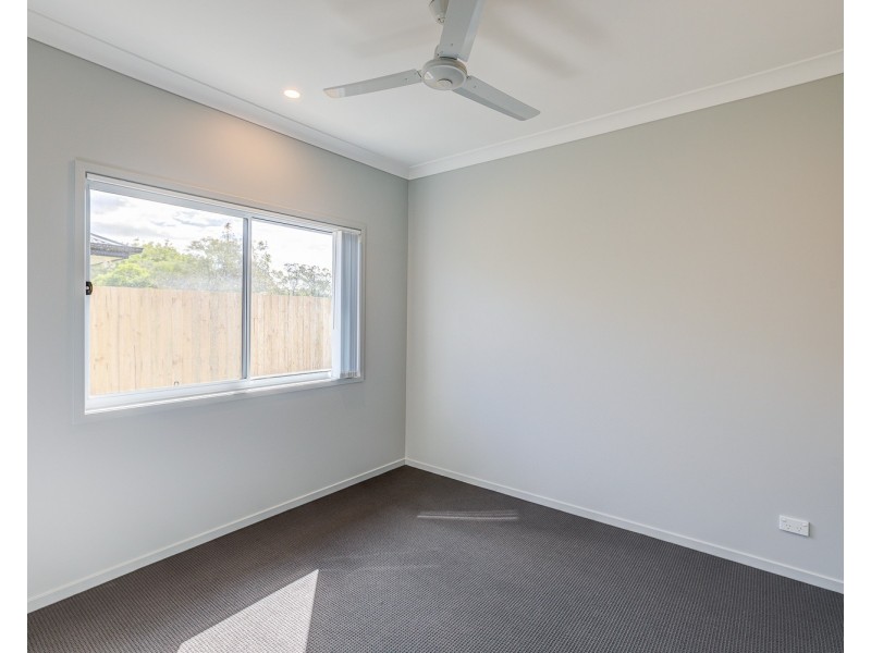 18 Fraser Street, Logan Reserve QLD 4133