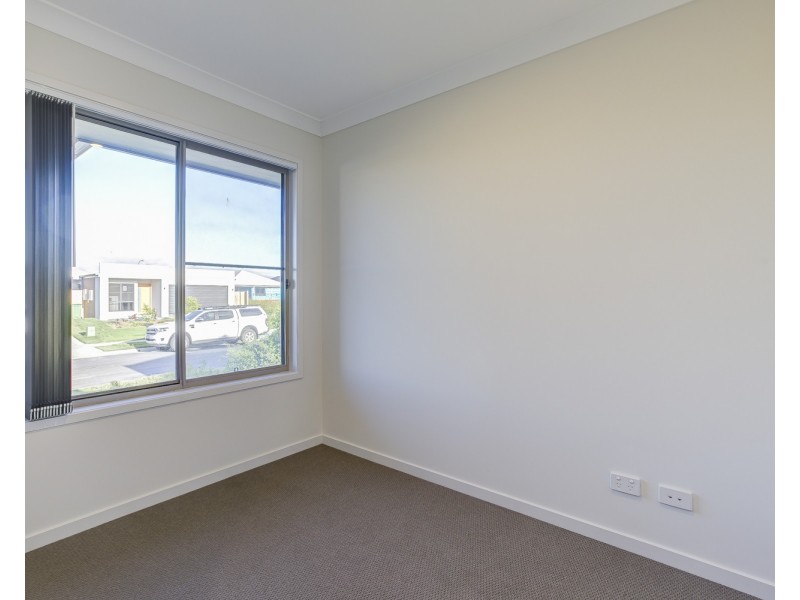 9 Laverton Street, Ormeau QLD 4208