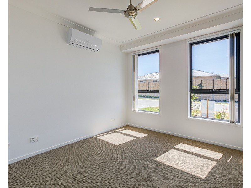 1/78 Mercy Street, Park Ridge QLD 4125