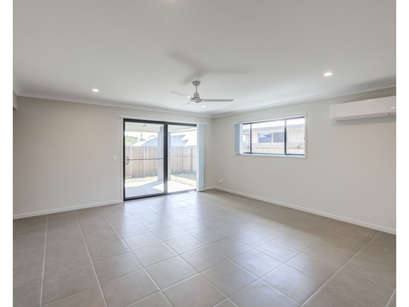 18 Maddox Street, Logan Reserve QLD 4133