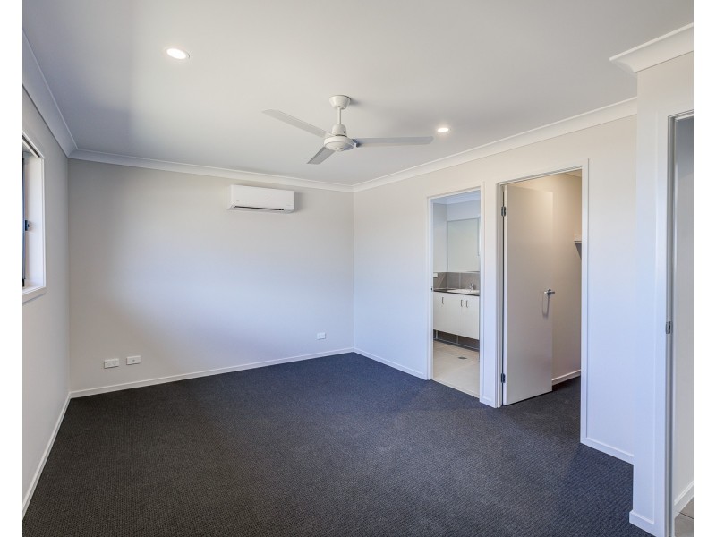 18 Maddox Street, Logan Reserve QLD 4133