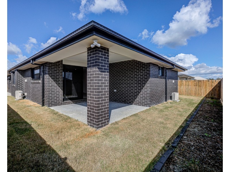 18 Maddox Street, Logan Reserve QLD 4133