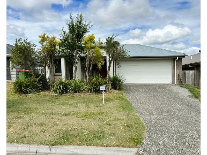 4 Pembroke Street, Pimpama QLD 4209