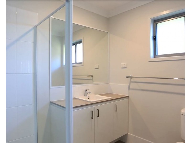 4 Pembroke Street, Pimpama QLD 4209
