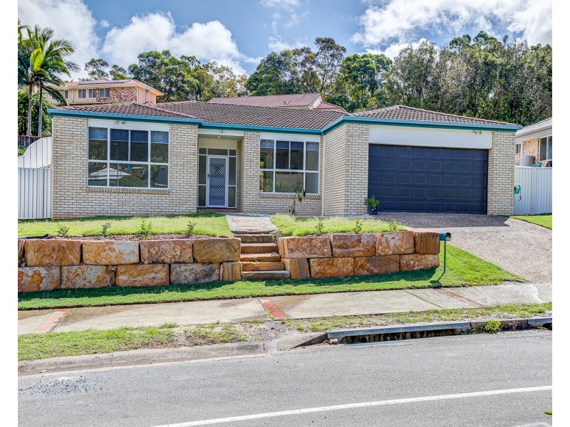 89 Pacific Pines Boulevard, Pacific Pines QLD 4211