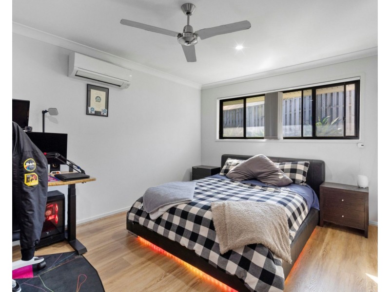 106 Fountain Street, Pimpama QLD 4209