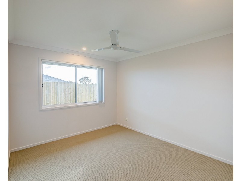 12 Roupell Street, Logan Reserve QLD 4133
