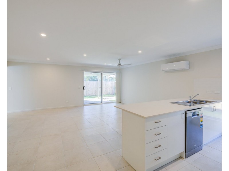 12 Fraser Street, Logan Central QLD 4114