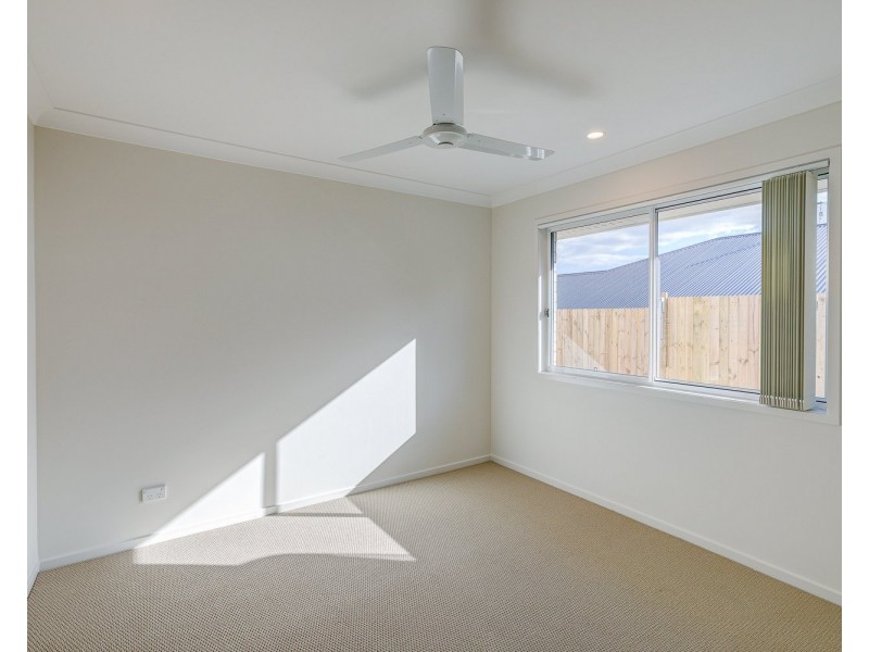 12 Fraser Street, Logan Central QLD 4114