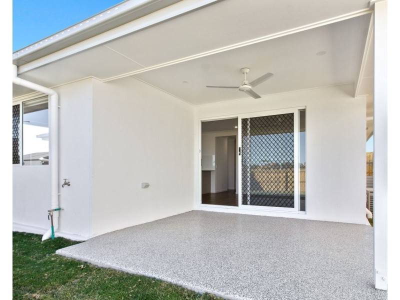 1 Banjo Drive, Walloon QLD 4306
