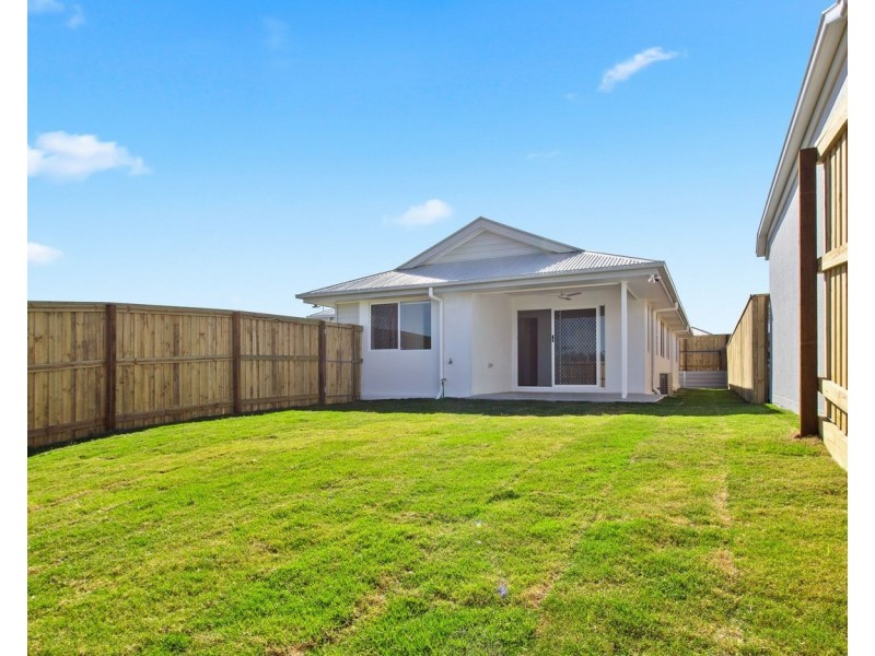 1 Banjo Drive, Walloon QLD 4306