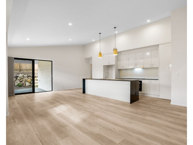 9 Duke Road, Logan Reserve QLD 4133