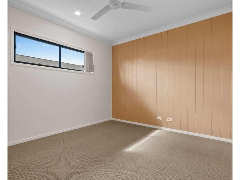 9 Duke Road, Logan Reserve QLD 4133