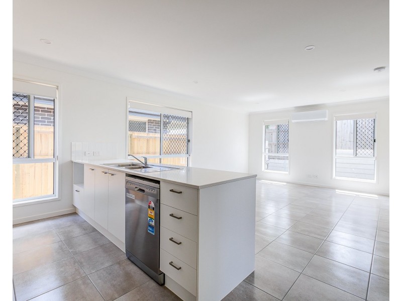6 Northerly Street, Logan Reserve QLD 4133
