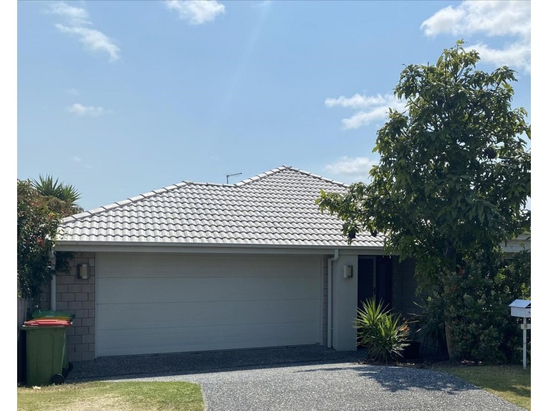 4 Benwerrin Street, Pimpama QLD 4209
