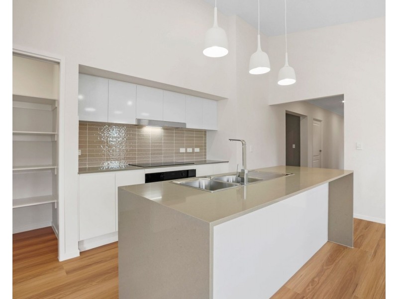 14 Mulberry Street, Logan Reserve QLD 4133