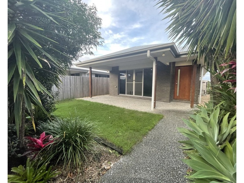 11 Hillsborough Place, Pimpama QLD 4209