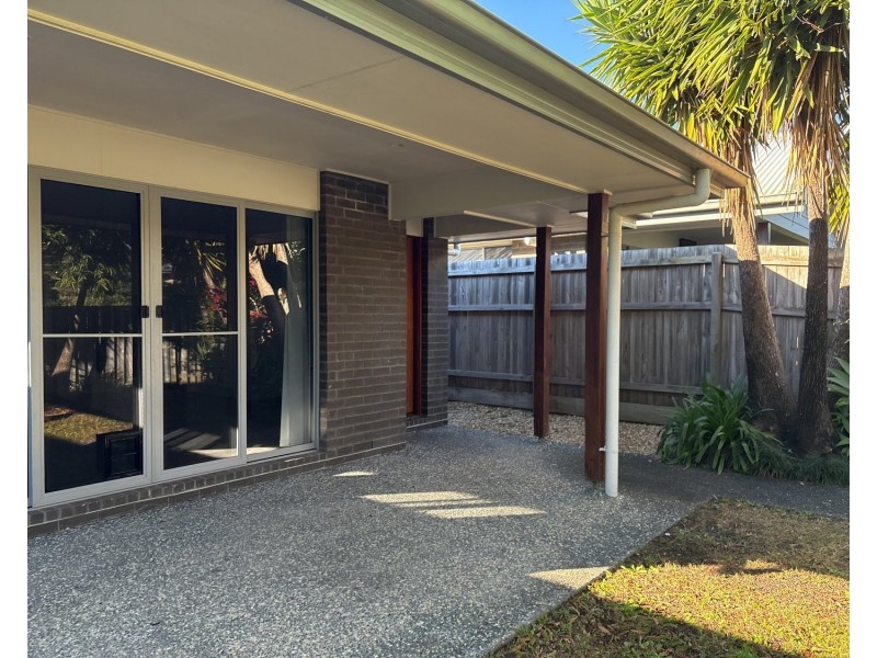 11 Hillsborough Place, Pimpama QLD 4209