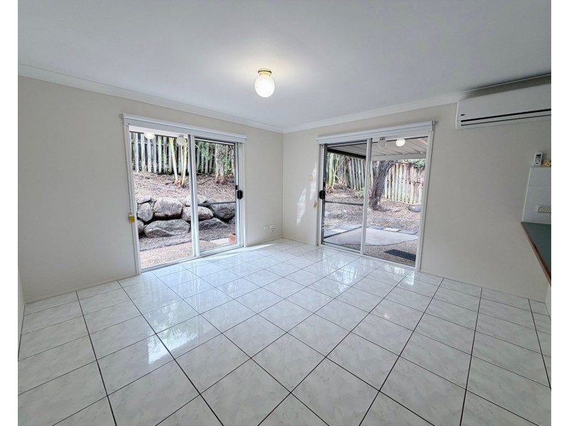 124 Pacific Pines Boulevard, Pacific Pines QLD 4211