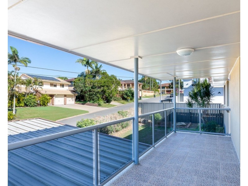 8  Elberta Street, Macgregor QLD 4109