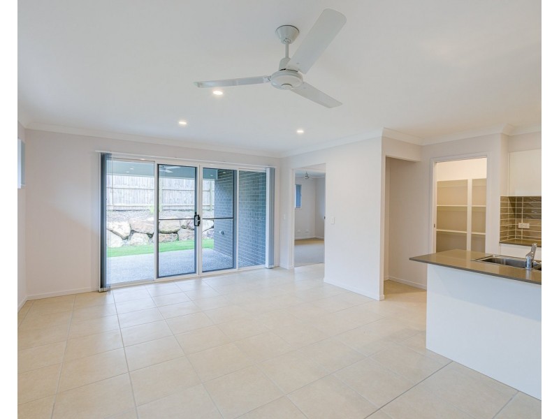 13  Maddox Street, Logan Reserve QLD 4133