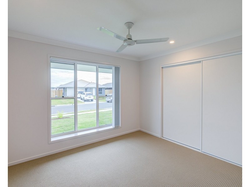 13  Maddox Street, Logan Reserve QLD 4133