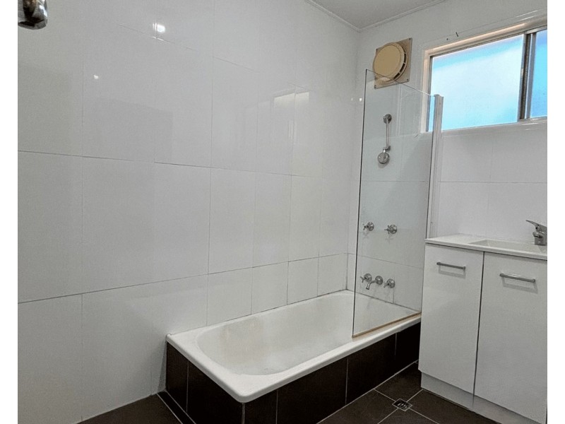68 Somerset Street, Kallangur QLD 4503