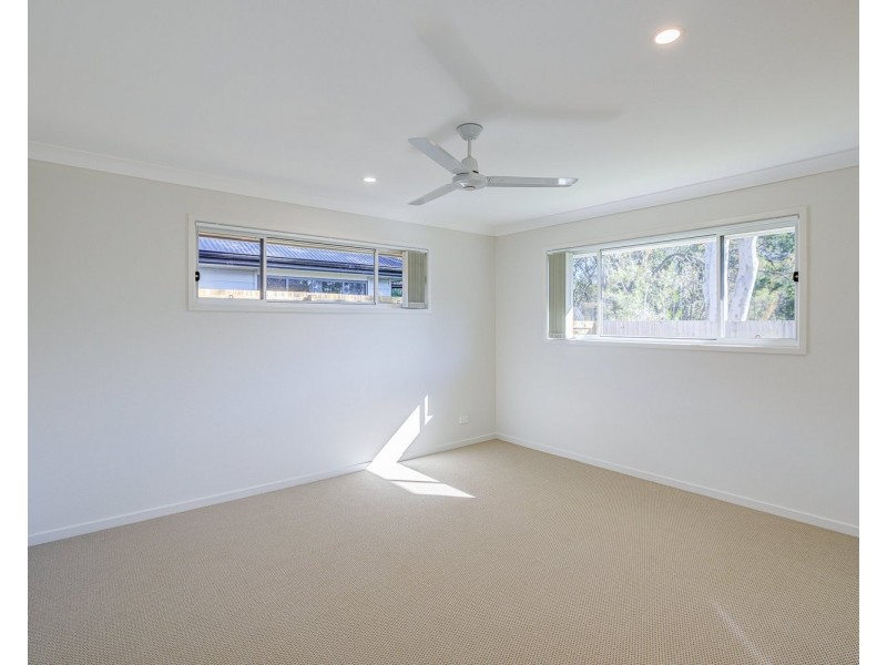 16 Graham Circuit, Logan Reserve QLD 4133