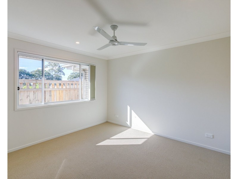 16 Graham Circuit, Logan Reserve QLD 4133