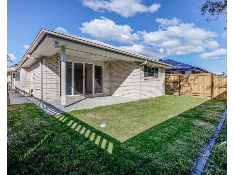 16 Graham Circuit, Logan Reserve QLD 4133