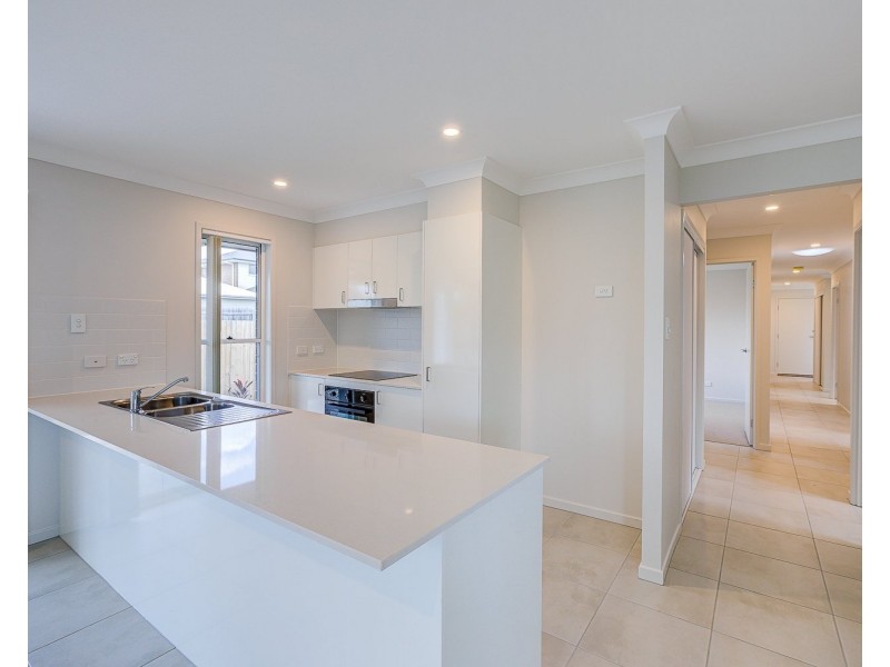 56 Eileen Court, Logan Reserve QLD 4133
