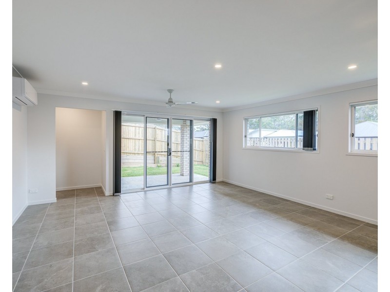 9 Graham Circuit, Logan Reserve QLD 4133