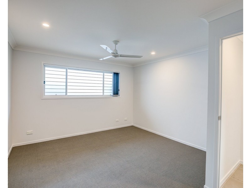 9 Graham Circuit, Logan Reserve QLD 4133