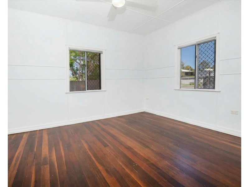 12 Margaret Street, Booval QLD 4304