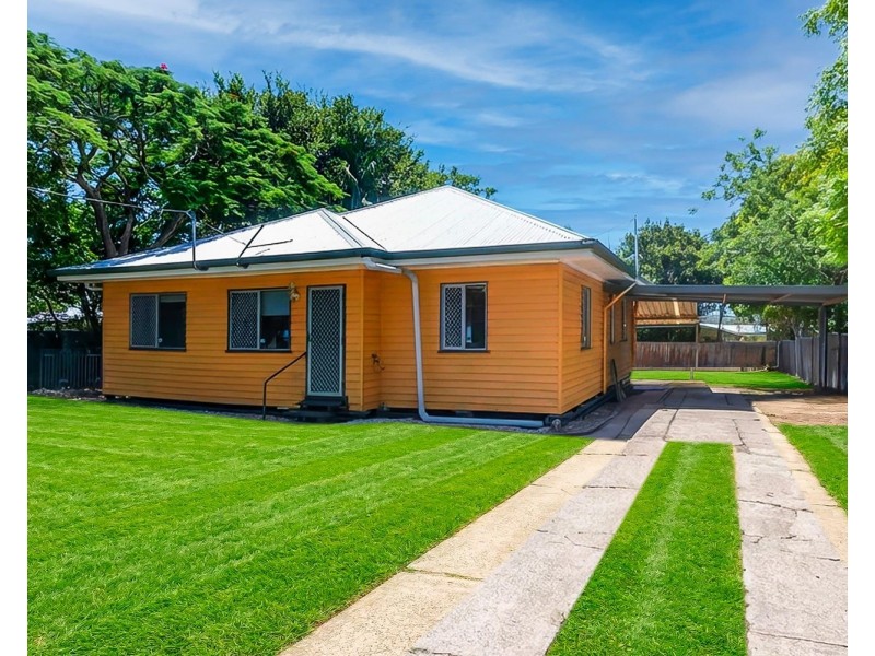 12 Margaret Street, Booval QLD 4304