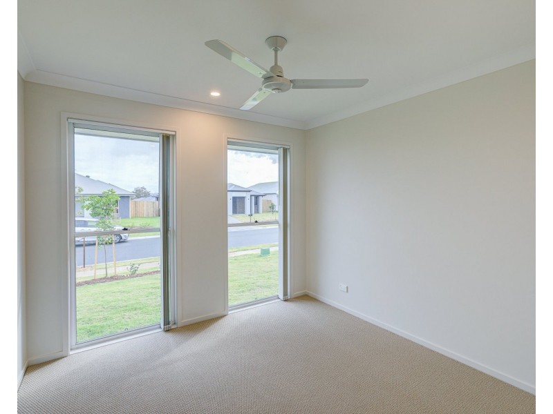 15 Maddox Street, Logan Reserve QLD 4133