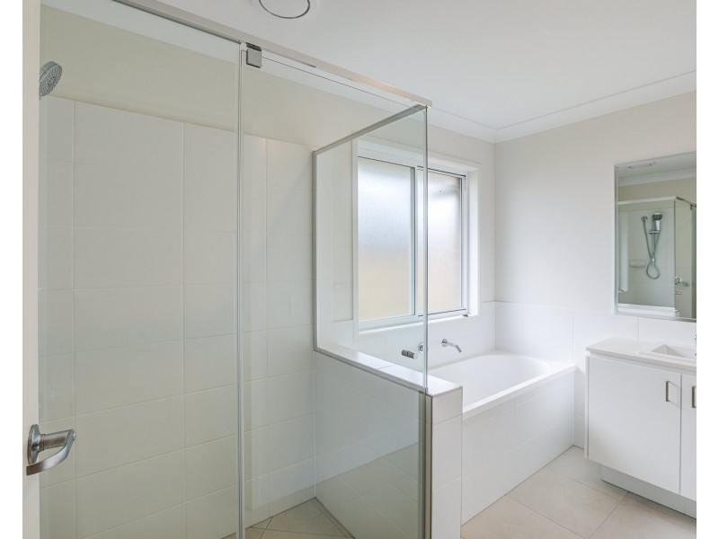 15 Maddox Street, Logan Reserve QLD 4133