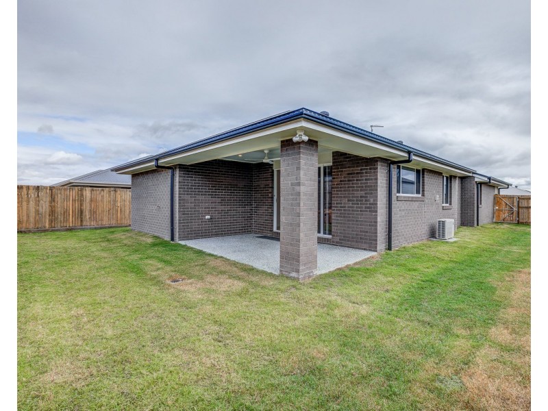 15 Maddox Street, Logan Reserve QLD 4133