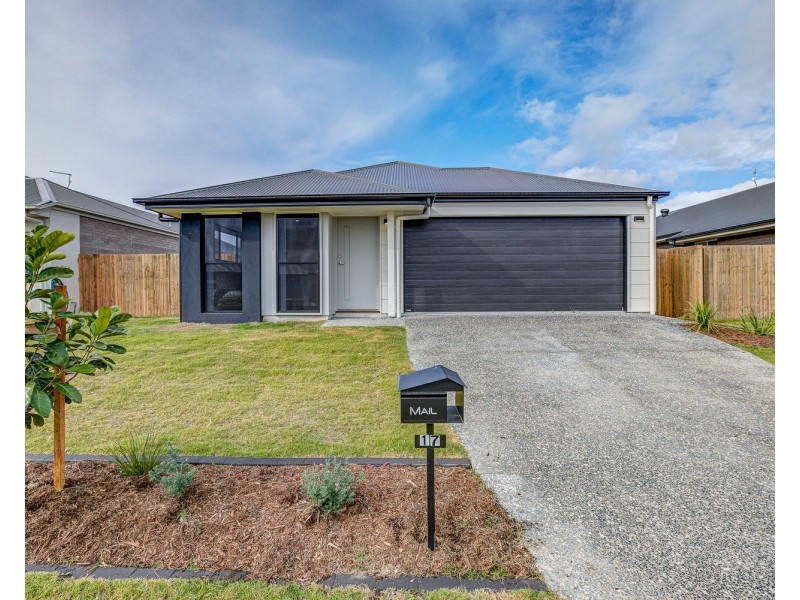 17 Maddox Street, Logan Reserve QLD 4133
