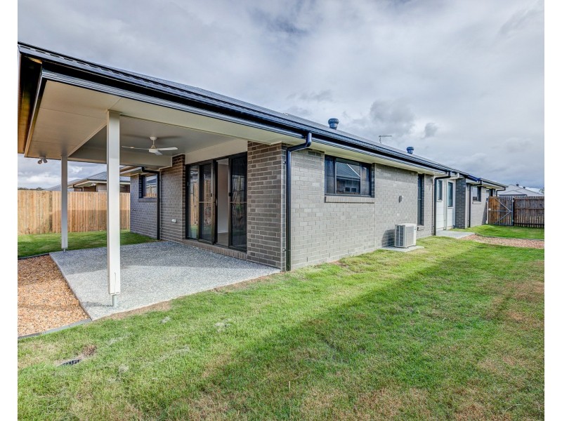 17 Maddox Street, Logan Reserve QLD 4133