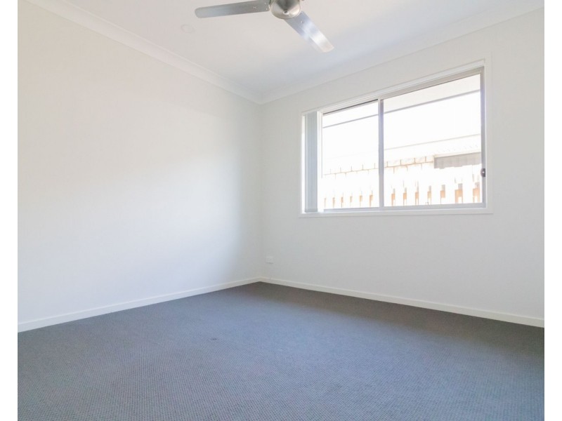 70 Fountain Street, Pimpama QLD 4209