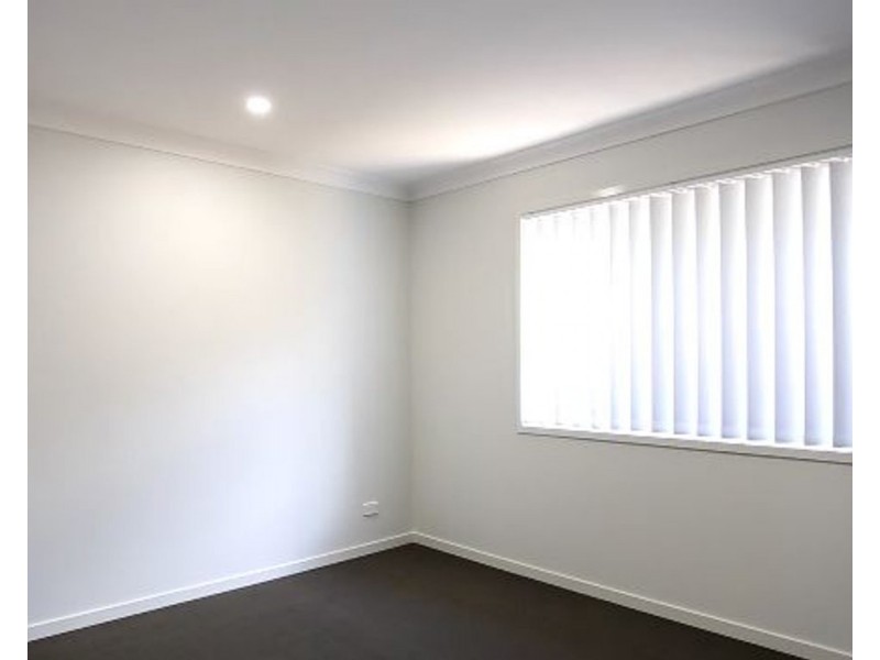 70 Fountain Street, Pimpama QLD 4209