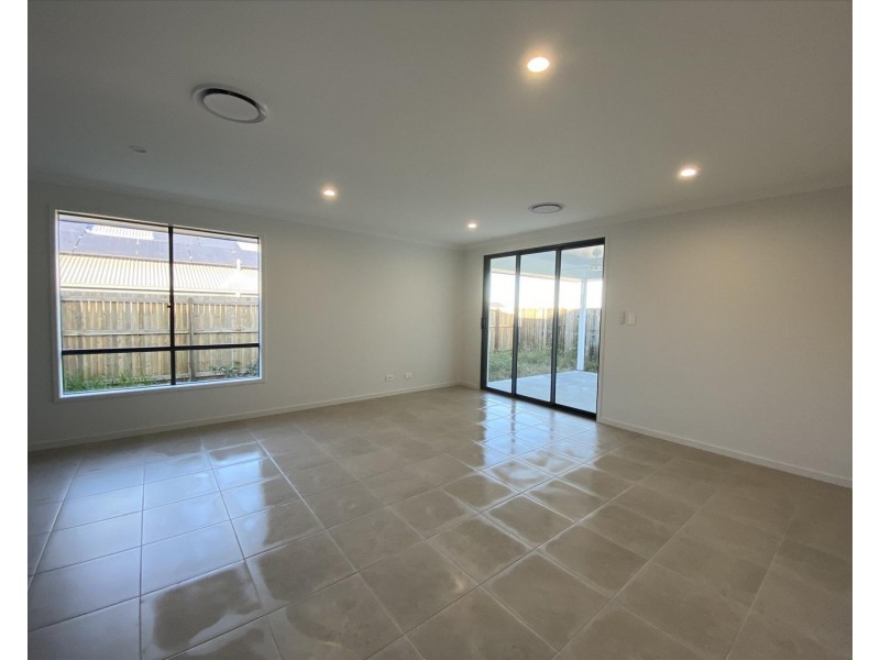 99 Anderson Drive, Greenbank QLD 4124