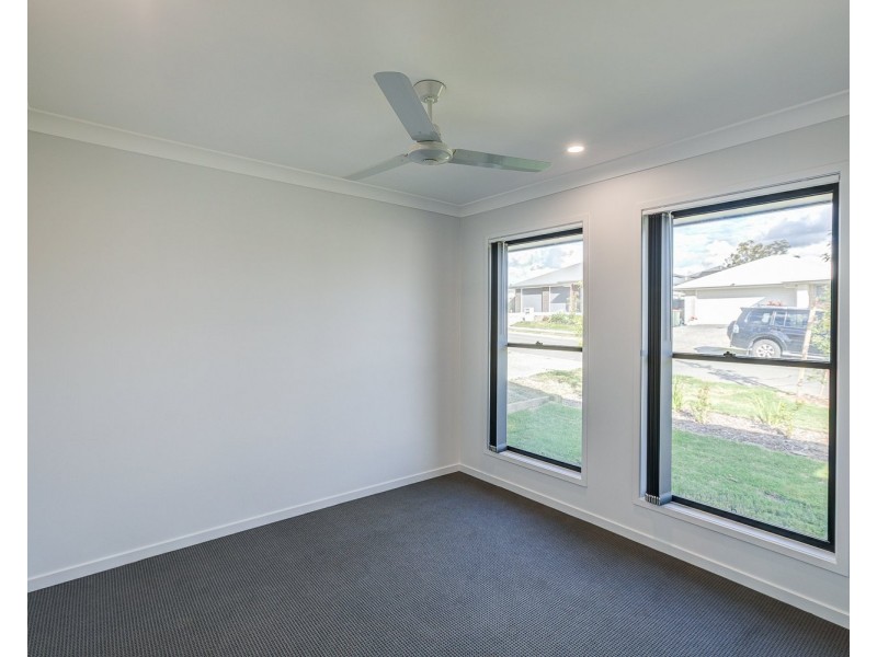 27 Cavanagh Drive, Logan Reserve QLD 4133