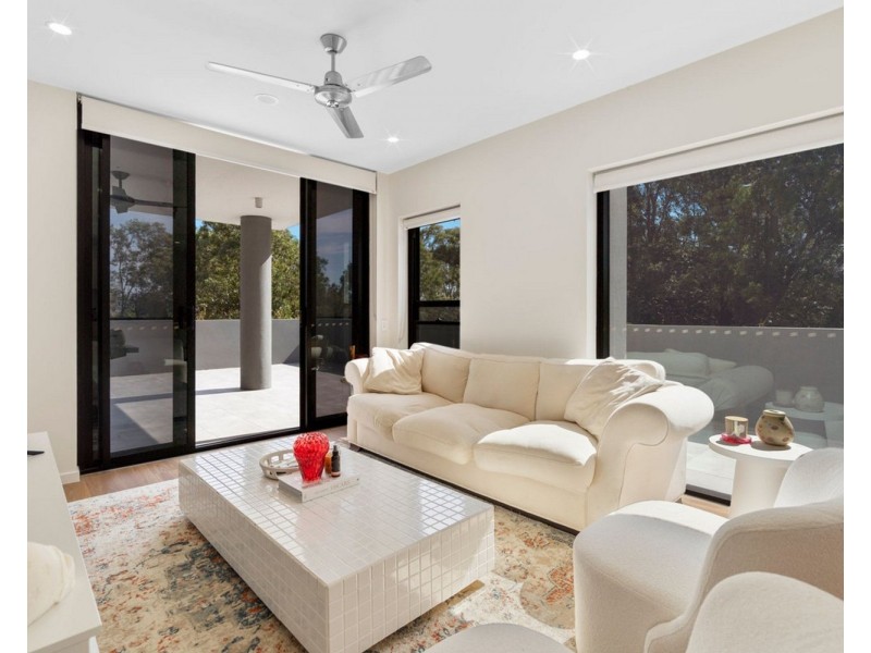 3107/4 Oakey Creek Road, Coomera QLD 4209