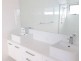3/2 Waters Close, Hope Island QLD 4212