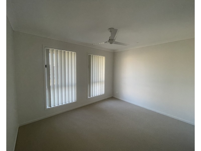 20 Graham Circuit, Logan Reserve QLD 4133